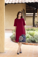 SWANLAKE | Váy Đầm Midi Nữ Phom Suông Cổ Tròn Tay Ngắn Thêu Hoa Chất Vải Linen Dạo Phố D13187LW01