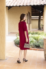 SWANLAKE | Váy Đầm Midi Nữ Phom Suông Cổ Tròn Tay Ngắn Thêu Hoa Chất Vải Linen Dạo Phố D13187LW01