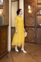 M COLLECTION | Váy Đầm Maxi Đuôi Cá Nữ Trung Niên Tặng Mẹ Cài Nút Thun Xốp Thêu Hoa Tay Lỡ D12778LW01