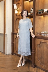 M COLLECTION | Váy Đầm Nữ Maxi Suông Trung Niên Tặng Mẹ Vải Lụa Dày Thêu Hoa Tay Lỡ Cổ Tròn D12841LW01