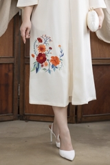 M COLLECTION | Đầm Thường Ngày Phuom Suong Lụa Dày Dài Qua Gối D13259LW01