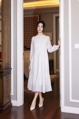 SWANLAKE | Váy Đầm Nữ Maxi Đuôi Cá Babydoll Cotton Thêu Đục Lỗ Trơn Cổ Trụ Cài Nút Tay Dài Hè D12394