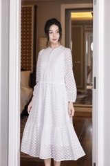 SWANLAKE | Váy Đầm Nữ Maxi Đuôi Cá Babydoll Cotton Thêu Đục Lỗ Trơn Cổ Trụ Cài Nút Tay Dài Hè D12394