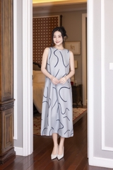 SWANLAKE | Váy Đầm Nữ Maxi Suông Sát Nách Có Túi In Vệt Màu Lụa Dày Co Giãn Du Lịch Biển Hè D12095LW06