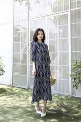 SWANLAKE | Váy Đầm Nữ Maxi Suông Vải Cotton Thêu Đục Lỗ Hè Cổ Tròn Tay Ren Lỡ Ống Loe Có Túi D12688LW01
