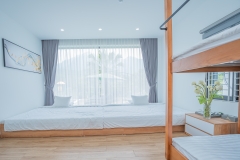 Phòng Tập Thể View Bể Bơi (Dorm Pool View)