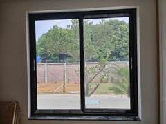 Cửa sổ lùa 2  cánh và 3 cánh hệ châu âu Aluso