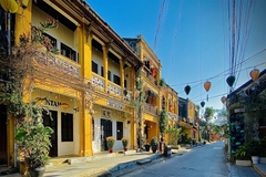 Đà Nẵng - Bà Nà - Cầu Vàng - Sơn Trà - Biển Mỹ Khê - Hội An - Đà Nẵng - Tặng vé Show Ký Ức Hội An