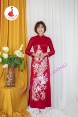 Áo dài thiết kế thêu vi tính họa tiết chim công vải Queen