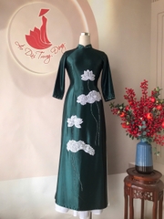 Áo dài mẹ vải Satin bóng kết hoa sen trắng/ Áo dài Trung Đồng