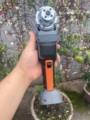 Thân máy cắt mài PIN 21V Yamasu GMP-100M tính năng chống vấp đá