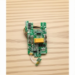 Mạch 18V chân phổ thông nhận sạc zin hãng và sạc cài 3 chân, có cân bằng và Led báo pin.