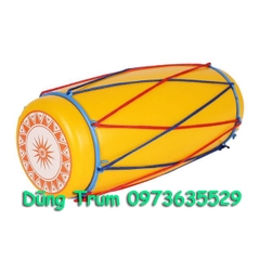 Trống cơm nhựa múa biểu diễn, trống cơm múa cho bé