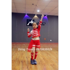 Trang phục nhảy nhóm cho bé, đồng phục nhảy hiện đại