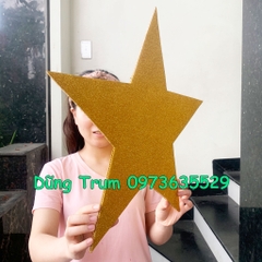 Đạo cụ Sao vàng biểu diễn chất liệu gỗ phủ kim tuyến vàng siêu đẹp