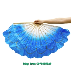 Quạt Múa 2 Màu Nan Tre Vải Lụa Phun Kim Tuyến Họa Tiết QMV02