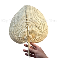 Quạt lá đề, quạt mo biểu diễn