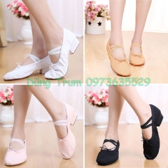 Giày múa bale có gót bọc da lộn cực êm ái và bền