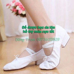 Giày múa bale có gót bọc da lộn cực êm ái và bền