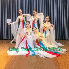 Trang phục hóa trang Hằng Nga biểu diễn Trung Thu siêu đẹp