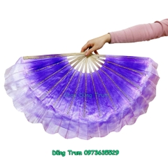 Quạt Múa 2 Màu Nan Tre Vải Lụa Phun Kim Tuyến Họa Tiết QMV02