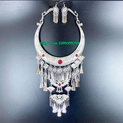 Kiềng hầu đồng tua dài kèm 2 bông tai, vòng cổ dân tộc mặt dây chuyền DT008