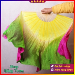 Quạt múa văn nghệ tua rộng 2 mặt 2 màu chất liệu nan tre vải lụa mềm mại