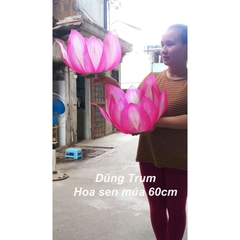 Hoa sen múa văn nghệ 60cm nan sắt dùng cực bền và đẹp kích cỡ 10 cánh
