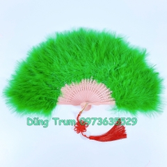 Quạt lông vũ hầu đồng múa văn nghệ chụp ảnh cực đẹp