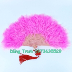 Quạt lông vũ hầu đồng múa văn nghệ chụp ảnh cực đẹp