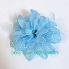 Hoa cài đầu cho bé múa hát văn nghệ