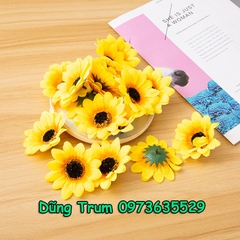 Hoa hướng dương đầu bông đường kính 7cm vải lụa trang trí phụ kiện
