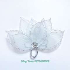 Cài đầu sen biểu diễn, hoa cài đầu hình sen siêu đẹp