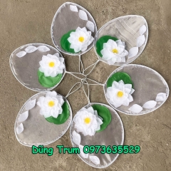 Quạt lá đề bông sen múa biểu diễn khung sắt chắc chắn