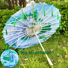 Ô Cổ Trang gắn tua rua chất liệu vải lụa đẹp, dù cổ trang biểu diễn trang trí