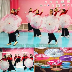 Ô Cổ Trang gắn tua rua chất liệu vải lụa đẹp, dù cổ trang biểu diễn trang trí