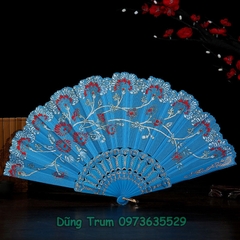 Quạt cổ trang hoa nan nhựa bền đẹp họa tiết in dập sắc nét DT389