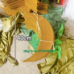 Đạo cụ Trăng vàng biểu diễn chất liệu gỗ phủ kim tuyến nhũ vàng