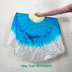 Quạt múa tua rộng vải lụa 2 mặt nan tre 36cm tua quạt dài 40cm TR06
