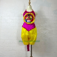 Trang phục Yếm Bom biểu diễn cho bé yêu