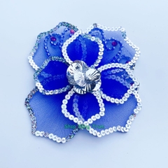 Cài đầu bông hoa biểu diễn văn nghệ siêu đẹp DT104