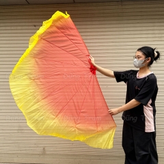 Quạt xương cá cỡ lớn nan 70cm tua 25cm, quạt dẻo múa biểu diễn