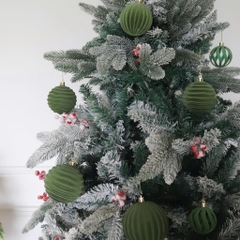 Set Châu Noel VIP 8cm To Đẹp Chất Liệu Nhung Decor Giáng Sinh cực đỉnh