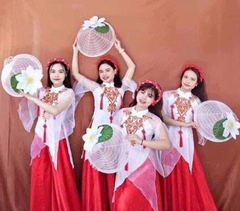 Trang phục áo dài cách điệu