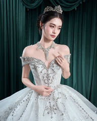 COUTURE 4