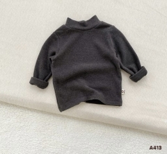 OBB- Áo nỉ cổ 3 phân đính mác(66-110)