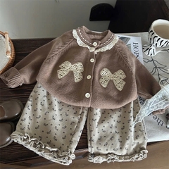 TL - Áo cardigan len nâu cổ bèo đính nơ(80-150)