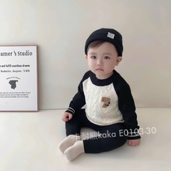 SA Set len nhí đen ngực thêu số 7(66-90)