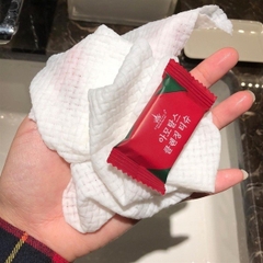 1Y+KHĂN MẶT NÉN DÙNG MỘT LẦN COTTON 20X20CM