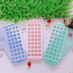 KHAY TRỮ ĐÔNG SILICONE 36 Ô CÓ NẮP